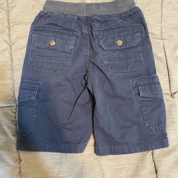 Boys Pull On Navy Cotton Cargo Shorts - Picture 6 of 6